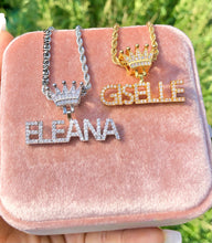 Load image into Gallery viewer, CROWN NAME NECKLACE