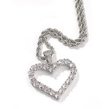 Load image into Gallery viewer, HOLLOW HEART NECKLACE