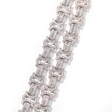 Load image into Gallery viewer, BE BOLD NECKLACE
